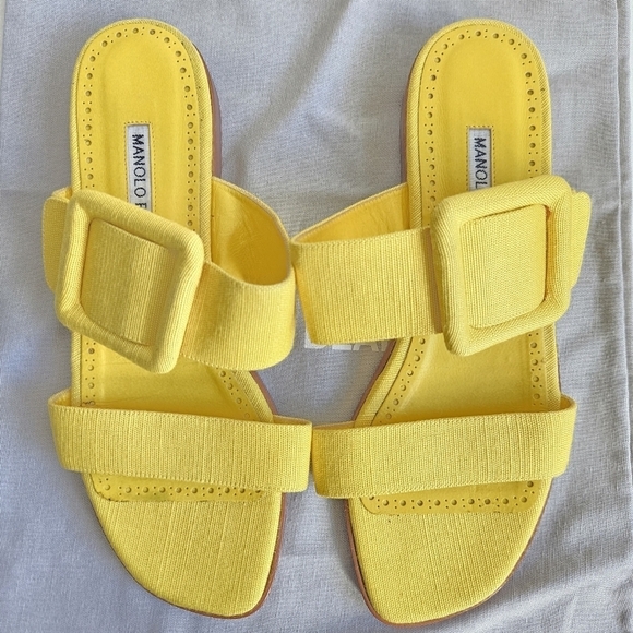 New Manolo Blahnik Tituba Buckle Dual Band Fabric Linen Sandals 7 US/37 IT - Picture 5 of 10